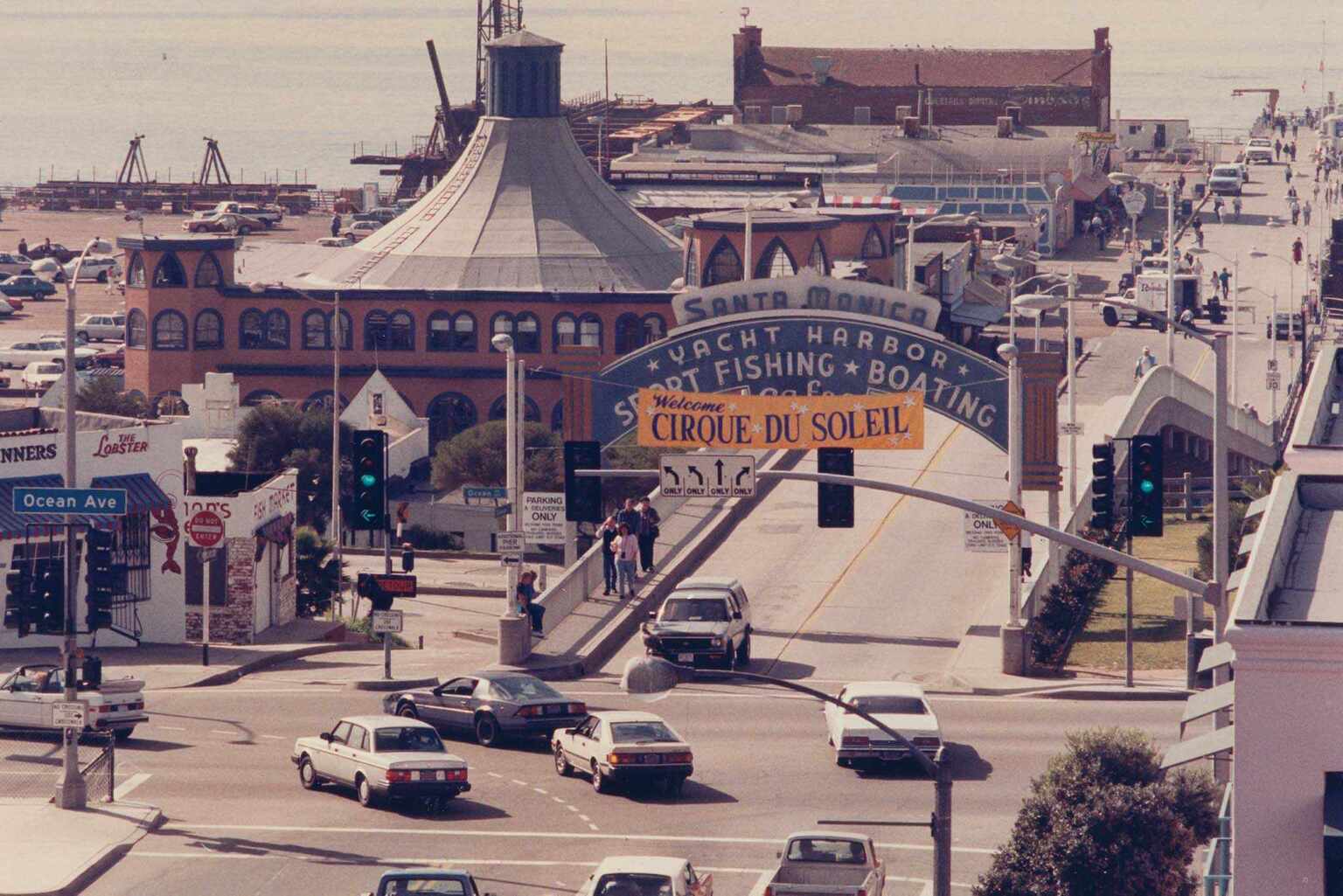 Photo d'archive du Santa Monica Pier dans les années 90